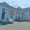 Отель Eleventh House Hotel and Suites, фото 1