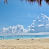 Отель Beach Paradise with wifi/AC Close to Everything, фото 15