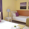 Отель Oceans Hotel & Self Catering, фото 4