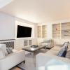 Отель The Heart of Chelsea - Modern & Bright 3BDR Home with Gym, Parking & Patio, фото 5