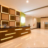 Отель Grand Master Hotel Purwodadi, фото 2