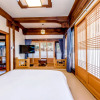 Отель Jeju Hanok Hotel Hallagung, фото 5