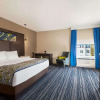 Отель La Quinta Inn & Suites By Wyndham Orlando - Idrive Theme Parks, фото 20
