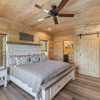 Отель Red Sky Ridge 5 Bedroom Cabin by Redawning, фото 6