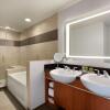 Отель Hilton Baltimore BWI Airport, фото 10