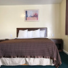 Отель Plaza Motel, фото 2