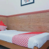 Отель OYO 1190 Griya Soeratin Residence Syariah, фото 10