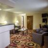 Отель Rodeway Inn & Suites, фото 11