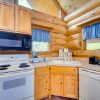 Отель Gatlinburg Cabin w/ Hot Tub ~ 11 Miles to Downtown, фото 4