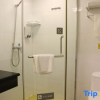 Отель Home Inn (Weihai Wanda Plaza Haibin Road Crown Bathing Beach), фото 17