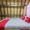 Отель OYO 1837 Telone Bungalow, фото 30