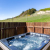 Отель Woodpecker Lodge With Hot Tub Near Cupar, Fife, фото 11