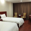 Отель GreenTree Inn Jiangsu Wuxi Jiangyin North Huancheng Road Walking Street Express Hotel, фото 4