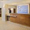 Отель Holiday Inn Express Hotel & Suites Auburn - University Area, an IHG Hotel, фото 2