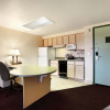 Отель Mainstay Suites, фото 7