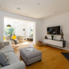 Отель Gorgeous Home for 12 - Walk to Beach - Sea View, фото 4