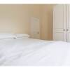 Отель Bright, Spacious West Hampstead Flat for 4, фото 7