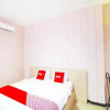 Отель OYO 91283 Sg Premium Guest House, фото 27