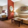 Отель Comfort Suites Troy-I75, фото 6