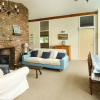 Отель Compass Cottage, фото 4