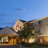 Отель Fairfield Inn & Suites Grand Rapids в Гранд-Рапидсе