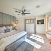 Отель Spacious Flagstaff Home w/ Hot Tub & Grill!, фото 7