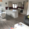 Отель Beautiful Refurbished Home - Short Walk to the Beach, фото 8