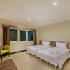 Отель Whiz Prime Hotel Darmo Harapan Surabaya, фото 7