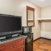 Отель Rodeway Inn & Suites, фото 3