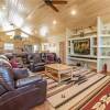Отель Heavenly Pines - Three Bedroom Cabin with Hot Tub, фото 14