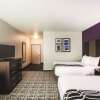 Отель La Quinta Inn & Suites by Wyndham Lubbock South, фото 5