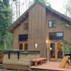 Отель Mt Baker Rim Cabin 44 - A Cozy Rustic Cabin With Modern Charm, фото 9