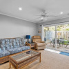 Отель Sand Dollars & Sunshine 2 Bedroom Condo by Redawning, фото 2