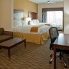 Отель Holiday Inn Express Hotel & Suites Austin South - Buda, фото 11