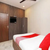 Отель OYO Flagship 28085 99 Kombo Stay, фото 5