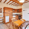 Отель Host Stay Cornflower Cottage, фото 11