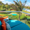 Отель True Beachfront Condo - Corazon, фото 18
