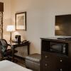 Отель Holiday Inn Express & Suites Nevada, an IHG Hotel, фото 3