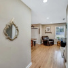 Отель Charming Bungalow W/hot tub 5min to Main St!, фото 27
