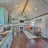 Отель Contemporary Cabin w/ Mountain Views & Deck, фото 11