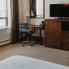Отель Prince Arthur Waterfront Hotel and Suites, фото 2