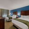 Отель Comfort Inn Newport News - Hampton I-64, фото 3