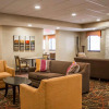 Отель Comfort Inn & Suites, фото 2
