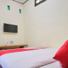 Отель OYO 2238 Rumah Kami Syariah, фото 2