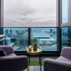 Отель Homely 1BR Apt Near Southern Cross Station w/ Pool, фото 6