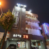 Отель Pohang Daejam dong Good People Hotel, фото 1