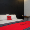 Отель RedDoorz @ Jalan Raya Baturaden 2, фото 5
