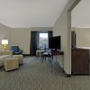 Отель Holiday Inn Express & Suites Cincinnati Riverfront, an IHG Hotel, фото 42