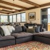 Отель Farrant Drive - Sleeps 8 - Lake & Mountain Views - Modern & Stylish, фото 1