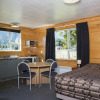 Отель Fox Glacier TOP 10 Holiday Park & Motels, фото 3